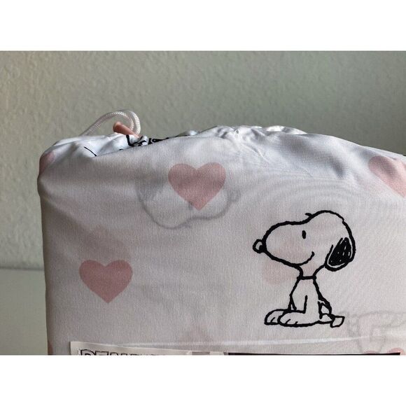 4 Pc Peanuts Snoopy Pink Hearts Valentines Day QUEEN Size Sheet Set Soft NEW - Picture 8 of 11